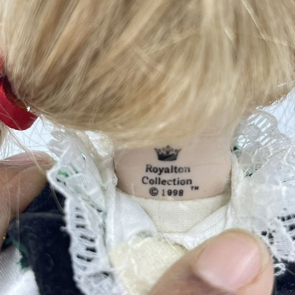 Royalton Porcelain Doll 1998 Wanda Storybook Doll Hand Painted Poland 10 Inches